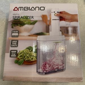 Electric food spiralizer. Create vegetable noodles and pasta. New. Never Used.